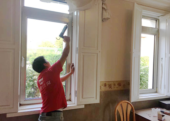 維盾門窗，擁有專業安裝團隊